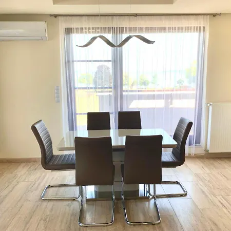 Lakeview With Big Terrace