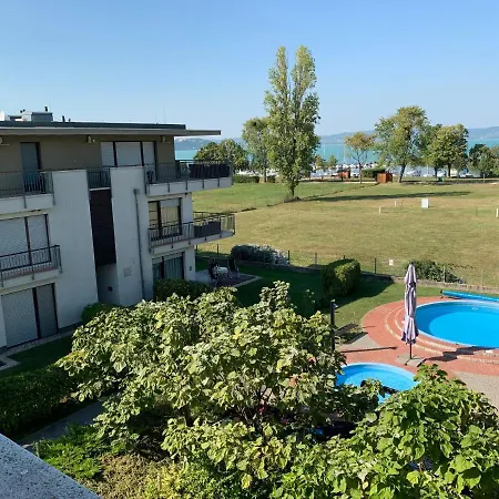 Lakeview With Big Terrace *